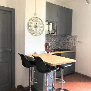 https://ct-cour-lyon-part-dieu.hotels-rhonealpes.com